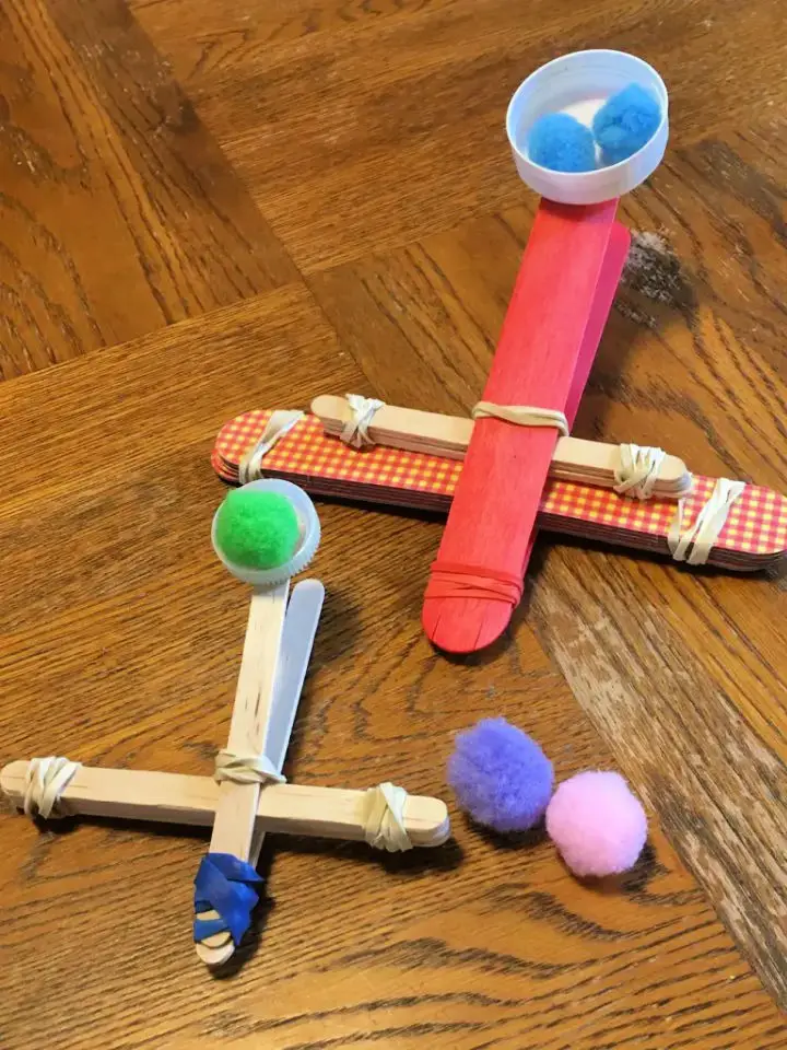 How To Make A Catapult With Popsicle Sticks (20 Easy Ideas) - Diy Folly